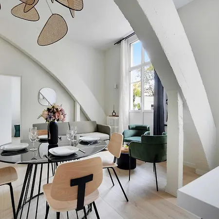 Apartment Flat With Terrasse - 1br-4p - Eiffel Tower Paris